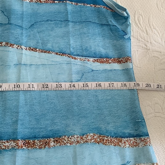 Chic Blue Patterned Maxi Dress - Picture 6 of 9